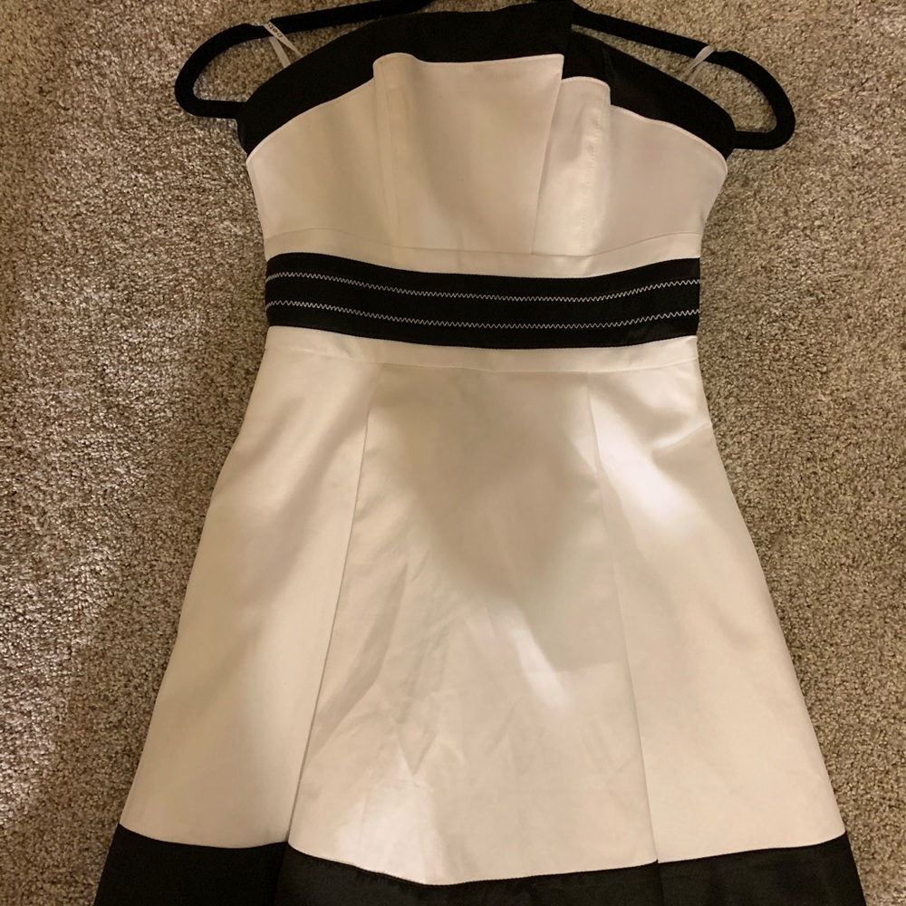 Bebe white dress with black trim